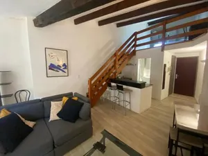 Image of Le Cocon d'Avignon - T2 Duplex 40m2 - Centre historique Intra muros- WIFI CLIMATISATION