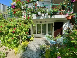 Image of Studio avec terrasse charmante à -10mn du métro 4
