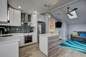 Image of The Lilly Pad Brand New in Hyde Park! Pet Friendly, fully fenced yard, walking distance to Hyde Park