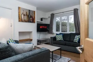 Image of Relaxation by Olauda SA - 3 Bed House with Free Parking