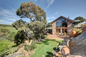 Image of HighRoost Bed & Breakfast accomodation - rural escape
