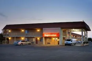 Image of Oak Tree Inn