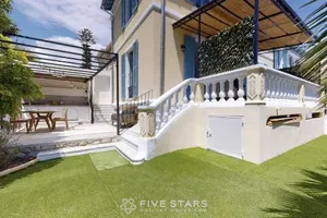 Image of Villa Capriciosa - Five Stars Holiday House