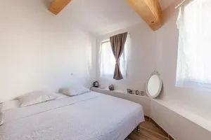 Image of Alpinias Bed and Breakfast