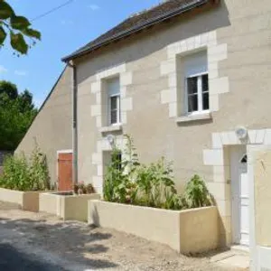 Image of Aux Roses Tremieres