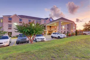 Image of Regency Inn & Suites Biloxi