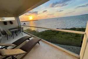 Image of LICENSED Mgr - LUXURY VIP PENTHOUSE SUITE - OFFERS RESORTS BEST PANORAMIC OCEAN VIEWS!