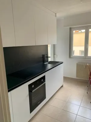 Image of Appartement en face de la gare de St-Louis