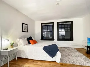 Image of Quiet 1 Bed Studio Heart Of Downtown