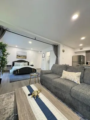 Image of DOWNTOWN Dallas COZY ABODE 5 Min from Love Field 1BD