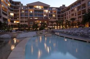 Image of Cannes Pool & Beach