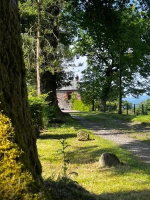 Image of Stoneymollan over Loch Lomond
