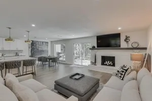 Image of Luxury Home with 5 Bedrooms and Private Pool