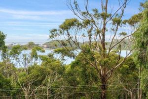 Image of High View House - Views over Pirates Bay