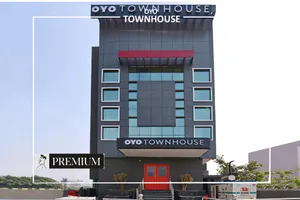 Image of Townhouse Singapore Mall