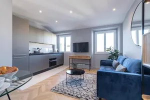 Image of 1 SU EDE - Dernier etage Ascenseur - 1 min Plage et Zone Pietonne