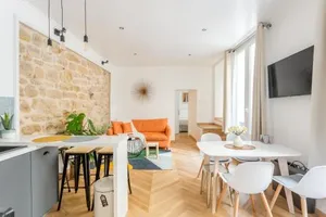 Image of Amazing Apartment Notre Dame Boulevard St-Germain - 4 Bedrooms