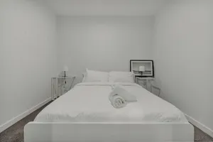 Image of Beautiful 2BR Lakeside View