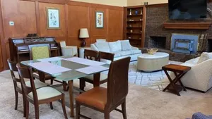 Image of Southern Large Lake Front Custom Estate, Sleeps 16