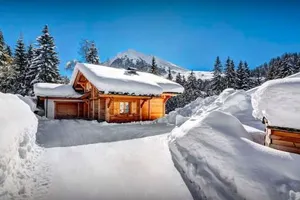 Image of Chalet Hollygotty - OVO Network