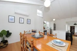 Image of White Shell Cottage - Woodfire & Beachfront