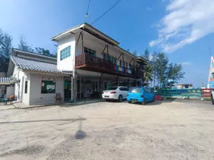 Image of OYO 90799 Sharhan Residence