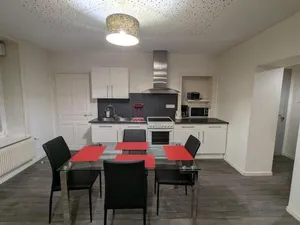 Image of Appartement Rénové, Proche Centre-Ville Épinal, 2 Chambres, Confort, WiFi, Parking - FR-1-589-54