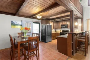 Image of Summit Mountain Lodge and Steakhouse