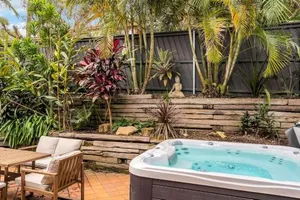 Image of Blissful Bushland Spa Retreat