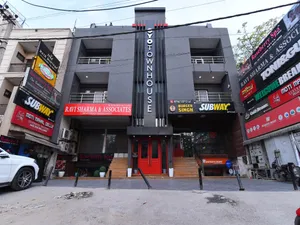 Image of Townhouse Rudra Inn Near Chhatarpur Metro Station
