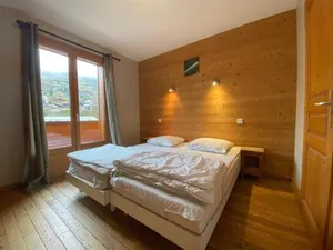 Image of CHALET EAGLE