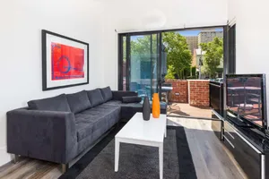 Image of Cosmo Stays - Spacious 3-bedroom deluxe townhouse