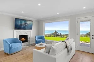 Image of Luxurious Private Coastal Home Hot Tub & Ocean Views Near San Francisco