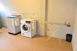 Image of Farmer's Grand Hostel.