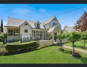 Image of Creek Cottage Bed and Breakfast Traralgon