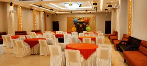 Image of HOTEL BOND WELL