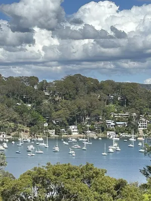 Image of Palm beach Sydney, Modern home with water view