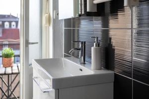 Image of Lovely quiet 2 rooms close to center with balcony