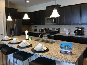 Image of Windsor At Westside 18012