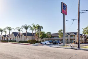 Image of Good Nite Inn Redlands