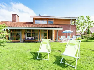 Image of Comfortable waterside holiday villa.