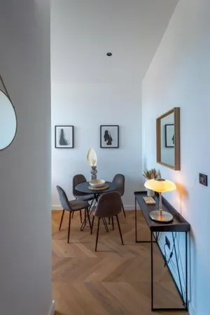 Image of 301a Charming 2 rooms refurbished super center