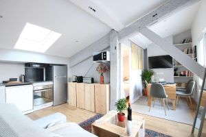 Image of GuestReady - Sunny Attic Apt Near Grand Théâtre