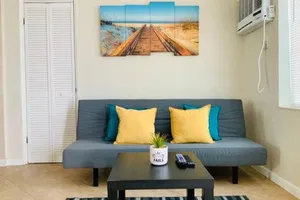 Image of Hollywood Beach Apartments - Walk to the Beach