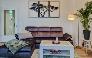 Image of WiLUKA Penthouse mit großer Dachterasse nachhaltig eingerichtet Netflix