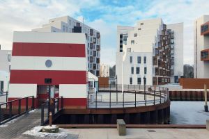 Image of Fantastic 2-bed apartment with balcony