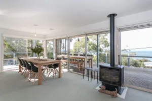 Image of Hopetoun Views