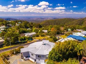 Image of Serene Mountainview Retreat Tamborine Mountain
