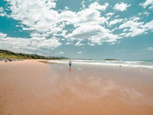 Image of Chic Beachside 2 Bedroom Apartment in Beautiful Coffs Harbour