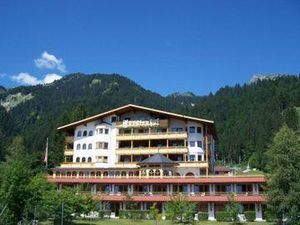Image of Wellness Aparthotel "Lechlife" incl Pool - 400m zum Skilift